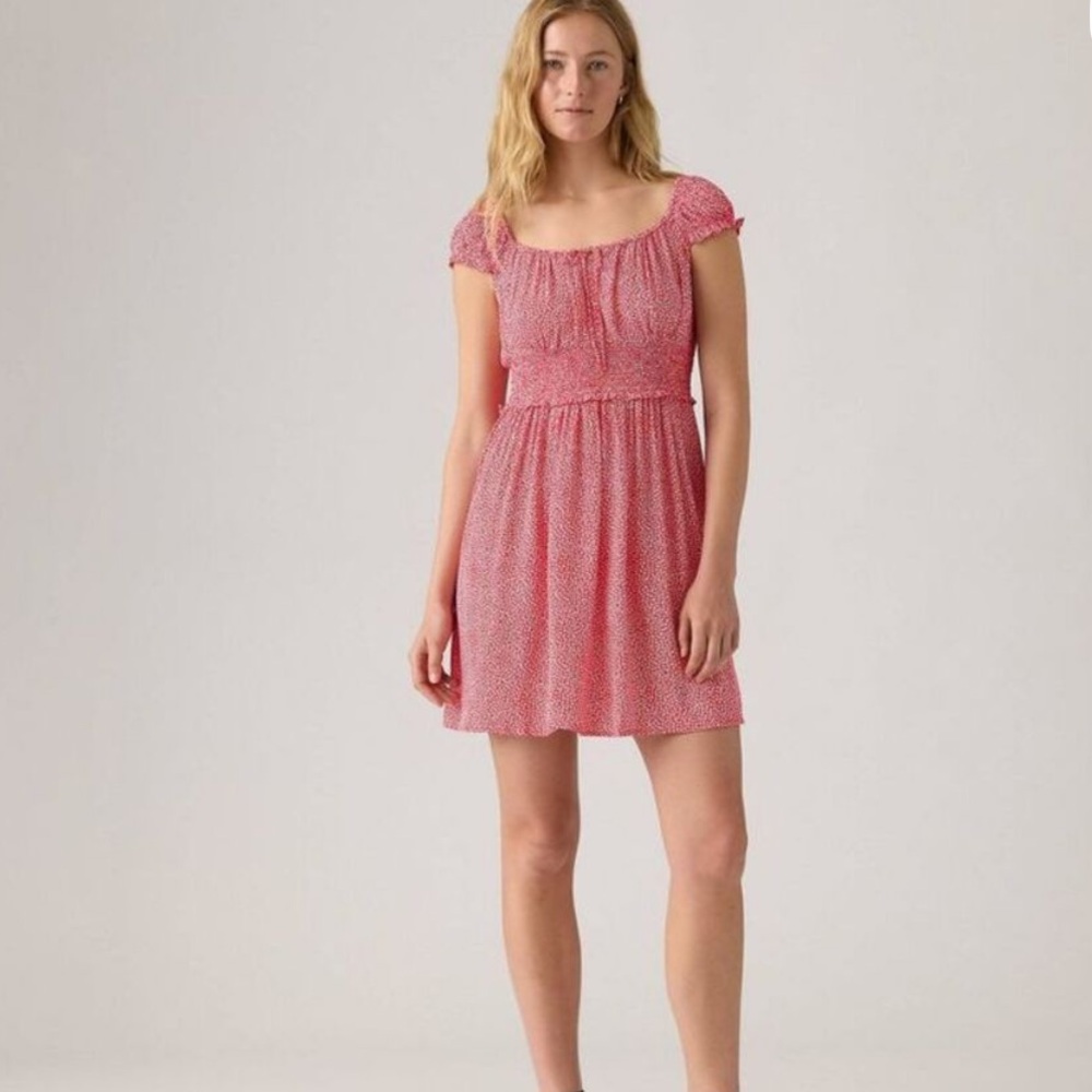 NWT Levi's Yara Crepe Red Floral Dress